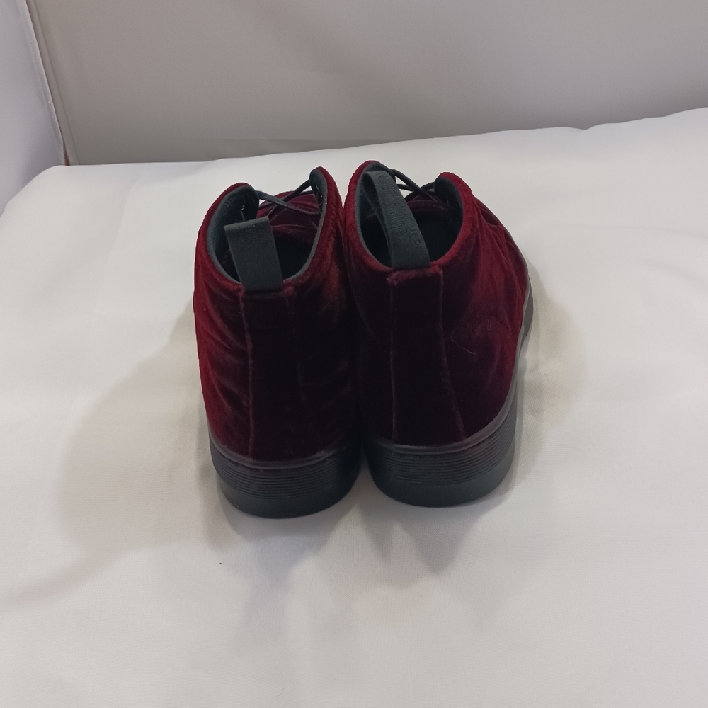 Dr. Martens Velvet Boots size 8 - Picture 5 of 17